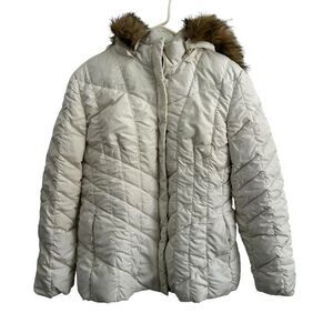 New York & Company White Down Puffer Jacket Size L Faux Fur Hood Lined Quilted